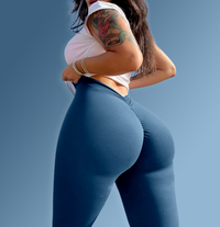 LL™ ShapeLift V-Back Pocket Leggings